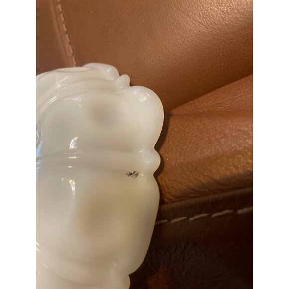 Vintage White Milk Glass Scalloped Bowl With Embossed Floral Design - Decorative - Picture 5 of 8